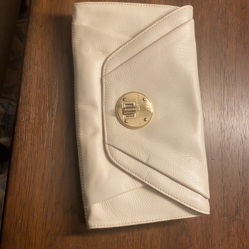 Never worn Elliott Lucca clutch